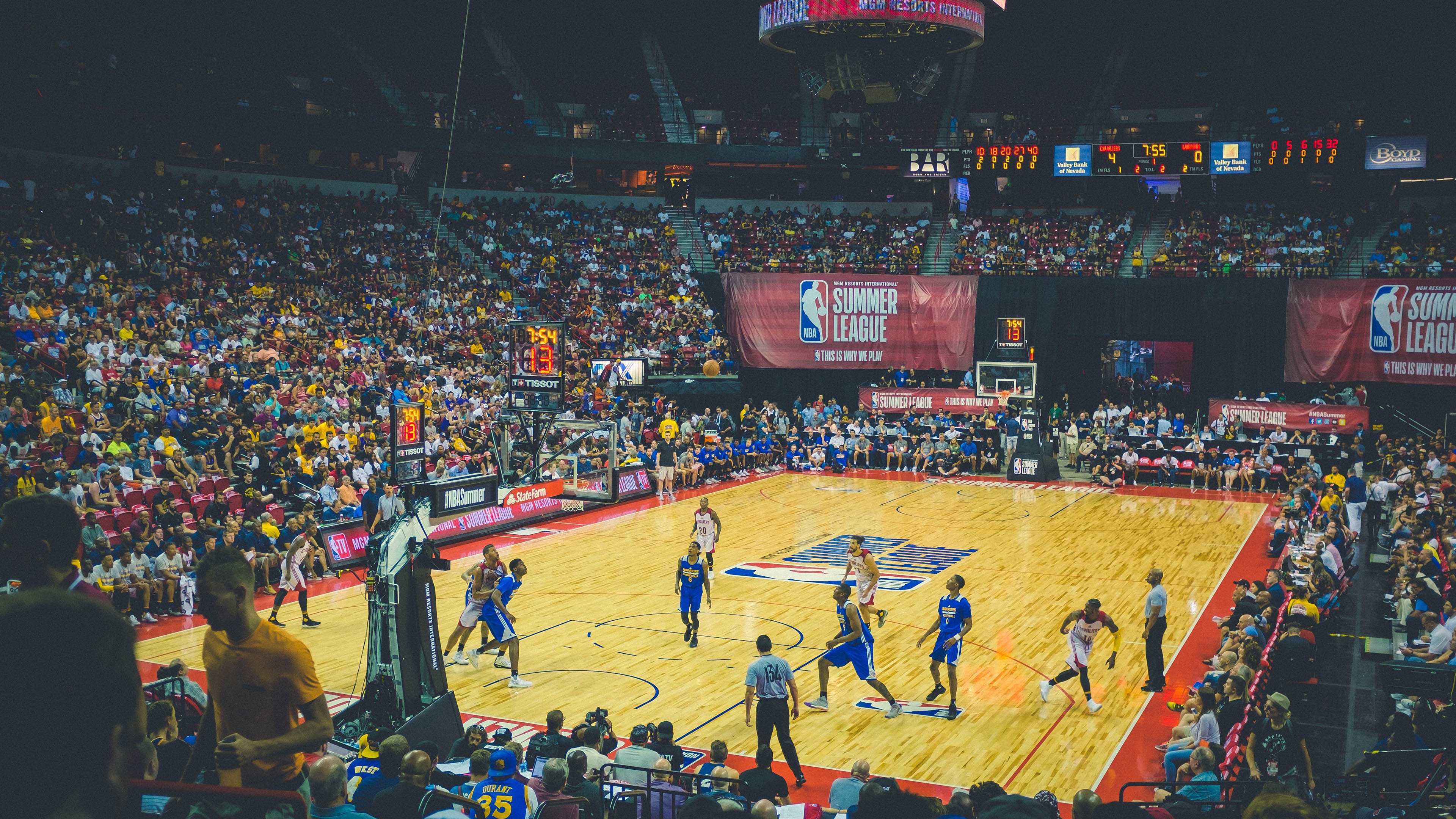雷霆冲垮国王,NBA总决赛焦点战中的王朝更迭