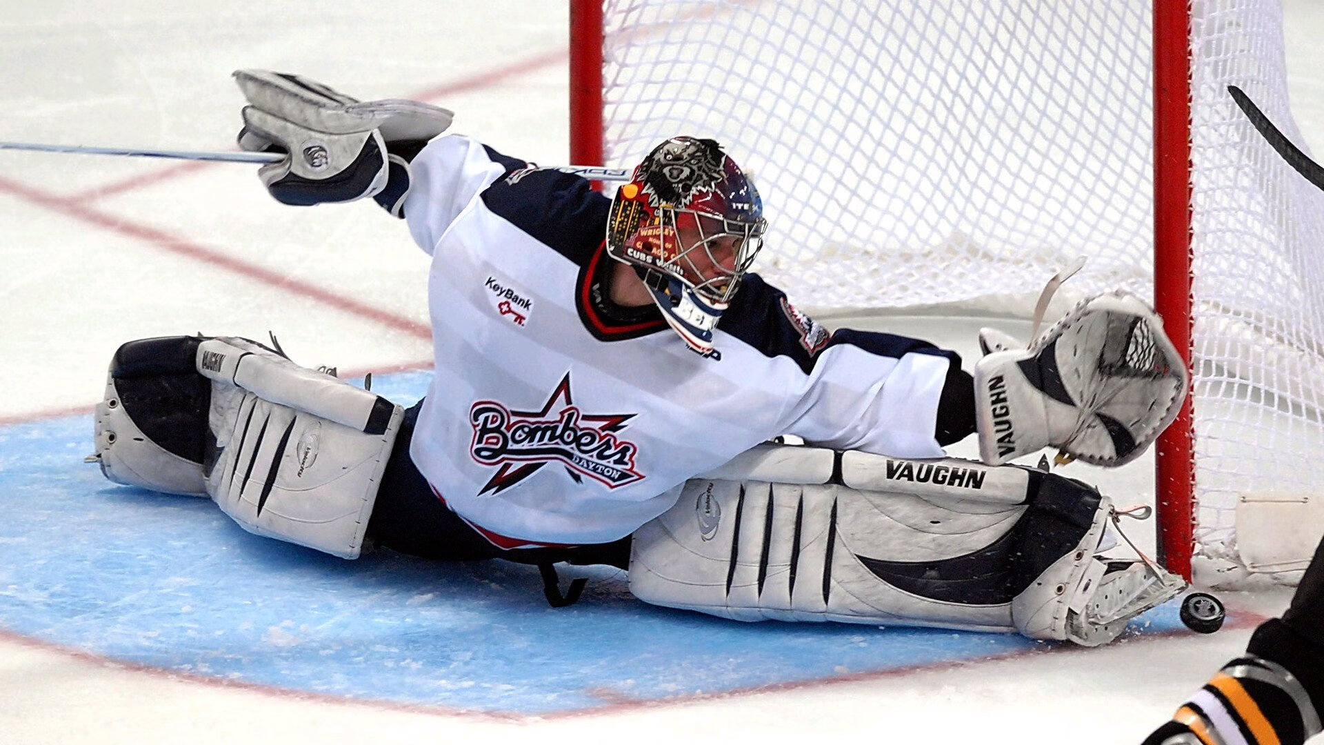 绝境重生，德罗赞的救赎之夜，黄蜂加时险胜步行者